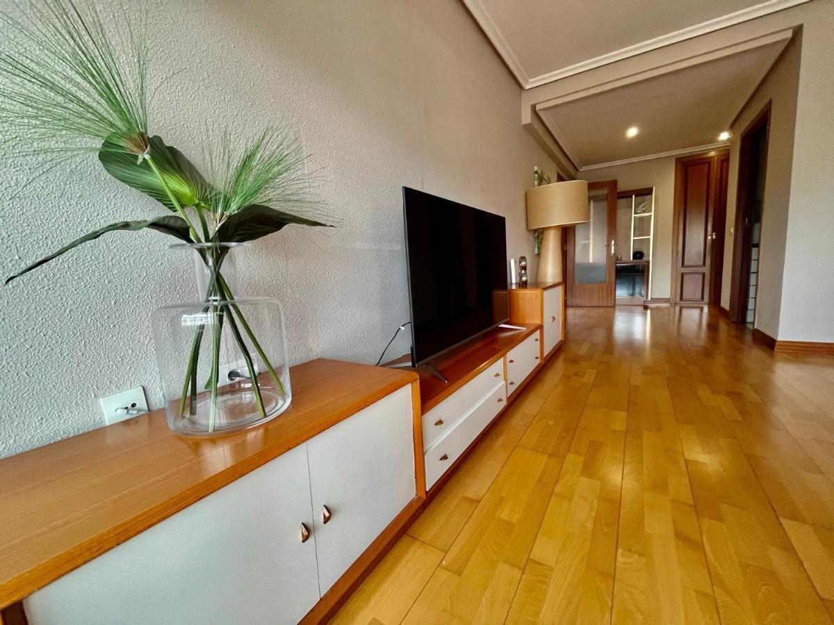 Atuaire Home Agradable Apartamento En El Centro De Burgos Parking Incluido Eksteriør bilde