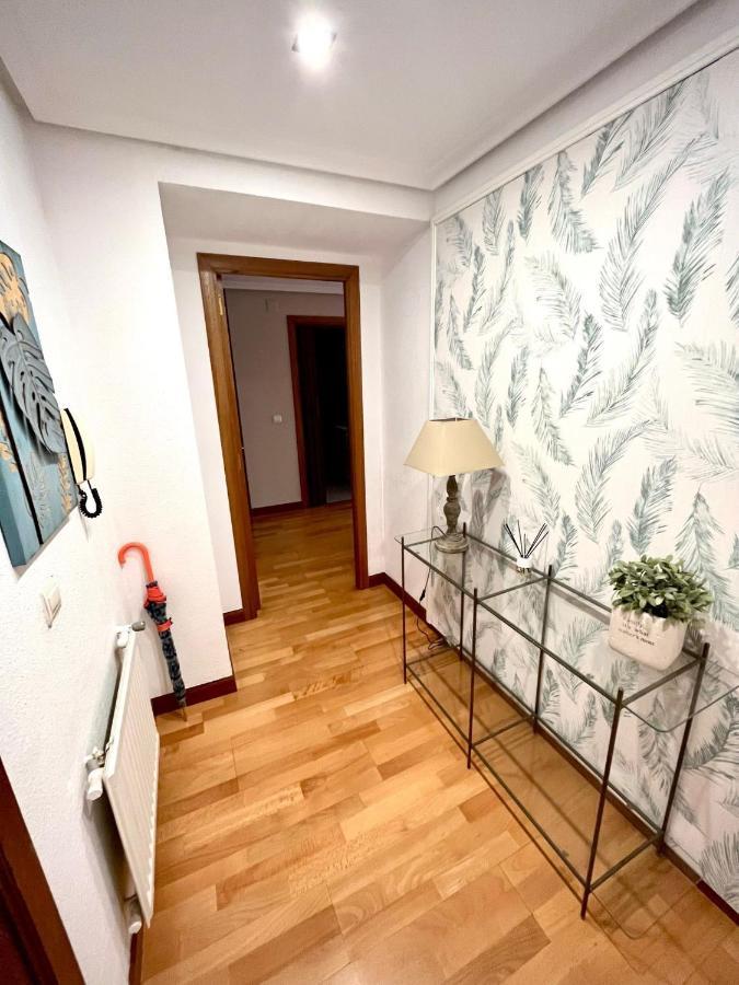 Atuaire Home Agradable Apartamento En El Centro De Burgos Parking Incluido Eksteriør bilde